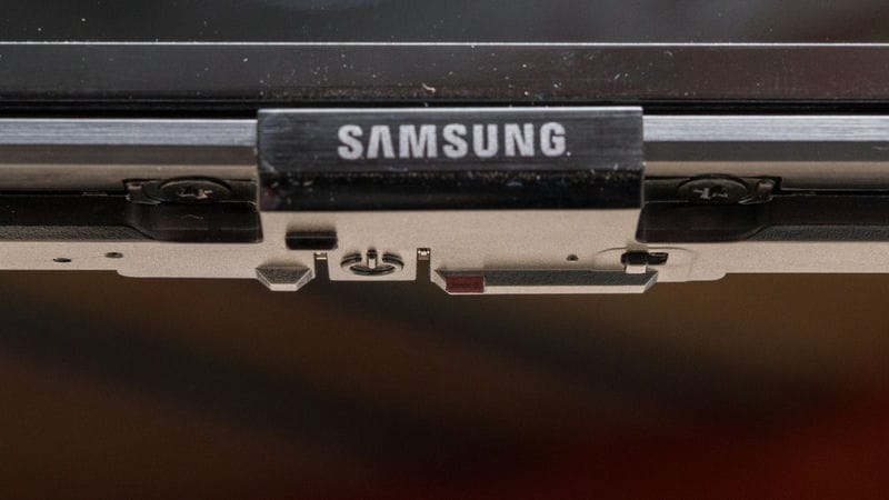 QN85C SAMSUNG TV (11)