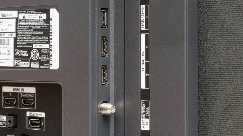 پورت HDMI و USB و گیرنده شبکه های رسیور ماهواره و دیجیتال در تلویزیون OLED ال جی B4 سال 2024 - سایت دبی کوچولو