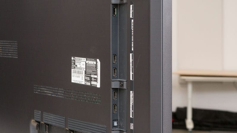 پورت های USB و HDMI در تلویزیون QNED مینی ال ای دی ال جی QNED90 سال 2024 - سایت دبی کوچولو