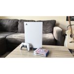 کنسول بازی سونی مدل PlayStation 5 ظرفیت 825 گیگابایت ریجن 1200 آسیا به همراه دسته اضافی و پایه شارژر و هدست