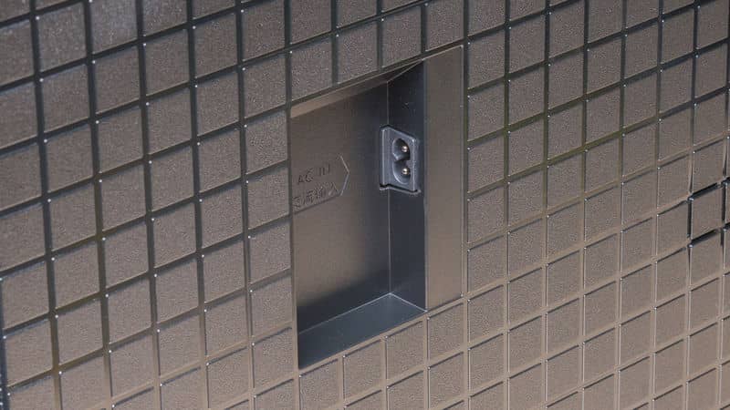 پورت ورودی برق در تلویزیون سونی BRAVIA 5 مدل XR50 سال 2024 - سایت دبی کوچولو