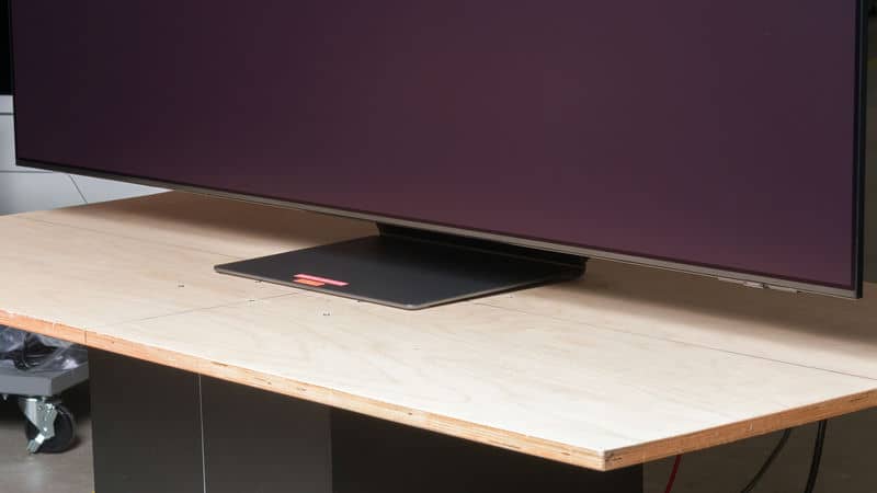 عکس واقعی پایه تلویزیون سامسونگ 55S95F سال 2025 - سایت دبی کوچولو