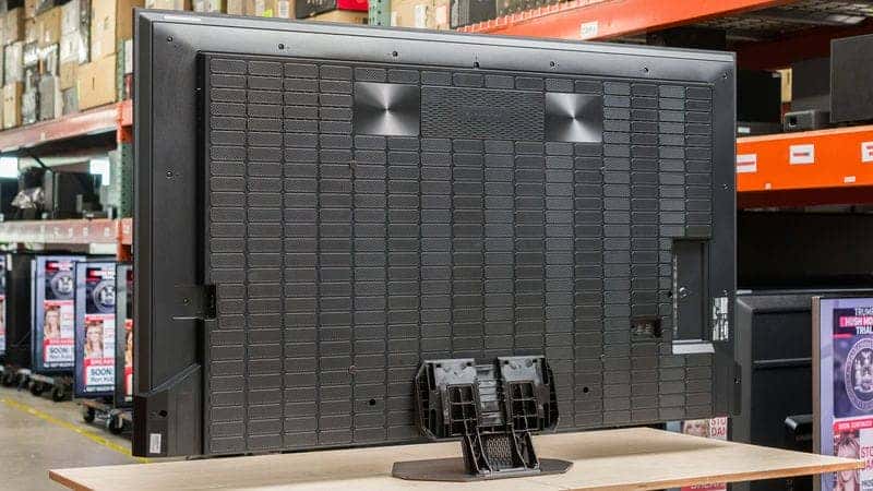 طراجی پشت و پایه تلویزیون ULED هایسنس 55U8N سایز 55 اینچ سال 2024 گیمینگ - سایت دبی کوچولو