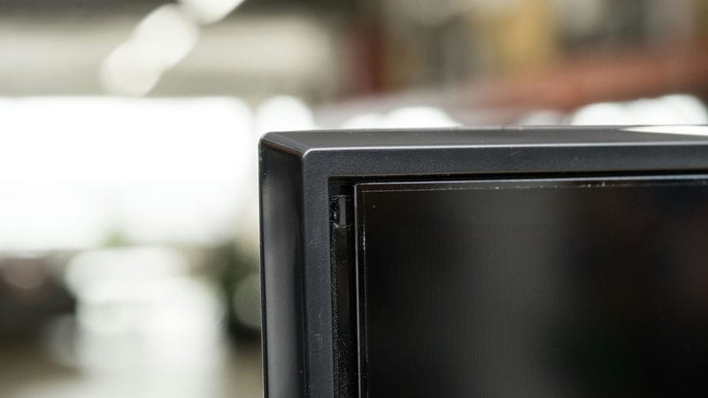 عکس واقعی از فریم تلویزیون سامسونگ 85DU8000 سال 2024 - سایت دبی کوچولو