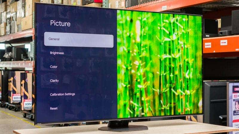 قیمت و خرید تلویزیون ULED هایسنس 85U8N سایز 85 اینچ سال 2024 گیمینگ - سایت دبی کوچولو