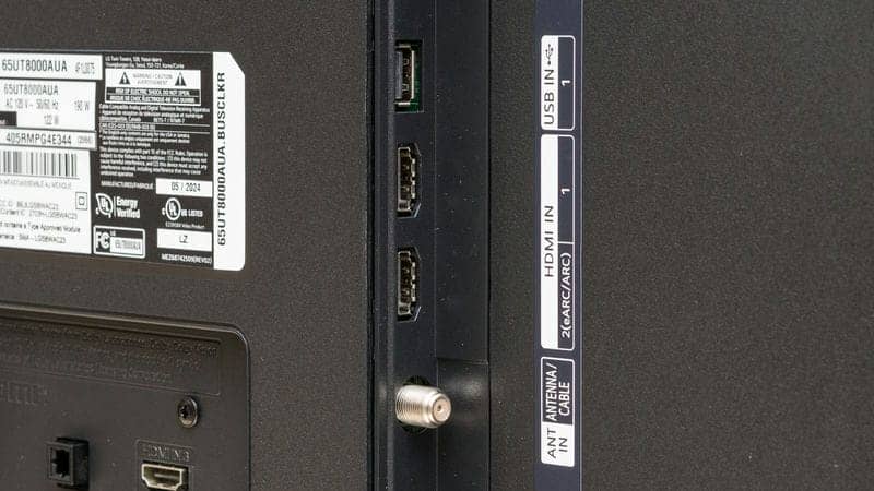 پورت های ورودی و خروجی در تلویزیون ال جی 86UT8000 سایز 86 اینچ سال 2024 - سایت دبی کوچولو
