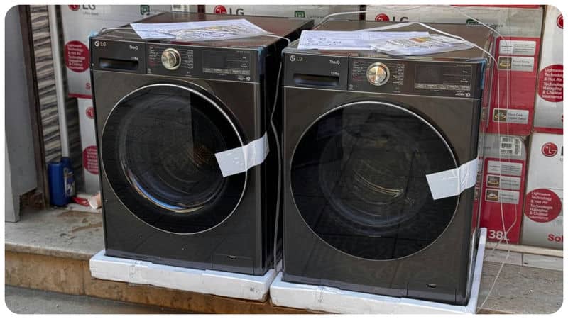 عکس واقعی از نمای روبرو ماشین لباسشویی ال جی V12 رنگ دودی 12 کیلو با 8 کیلو خشک کن (WDV1260BRP) ساخت کُره با گارانتی و پرداخت درب منزل در دبی کوچولو