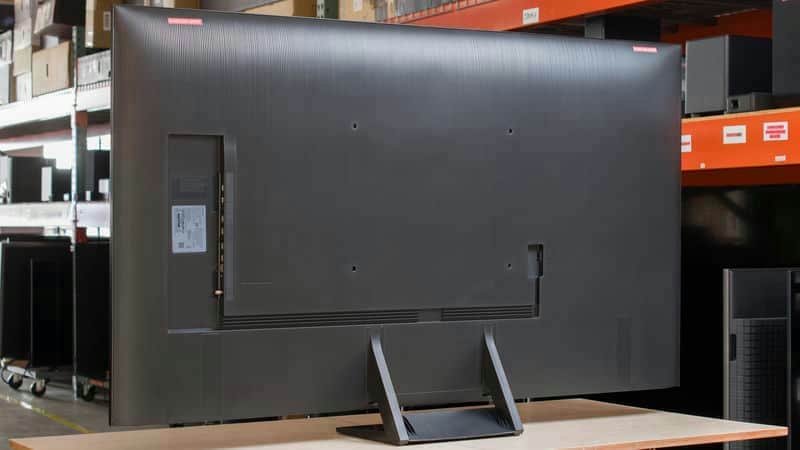 طراحی نمای پشت تلویزیون NEO QLED سامسونگ 55QN80F سایز 55 اینچ سال 2025 - سایت دبی کوچولو