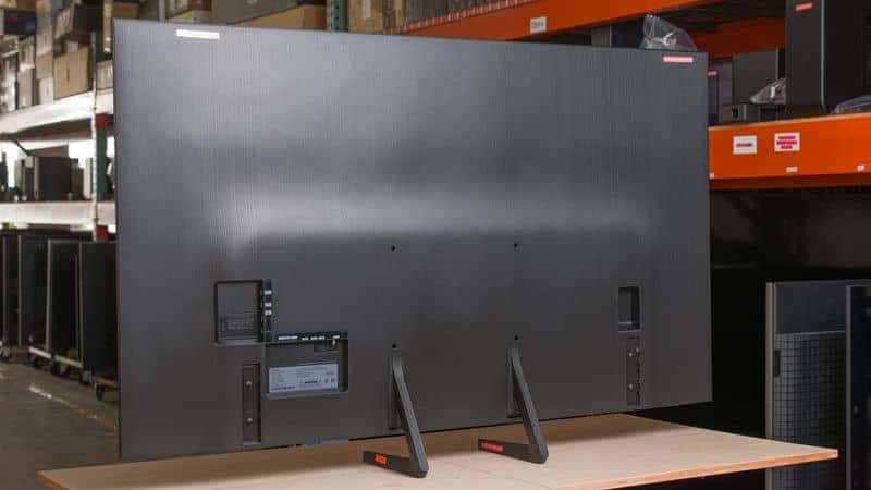 نما و طراحی کلی از پشت تلویزیون سامسونگ 55S85F سایز 55 اینچ سال 2025 - سایت دبی کوچولو