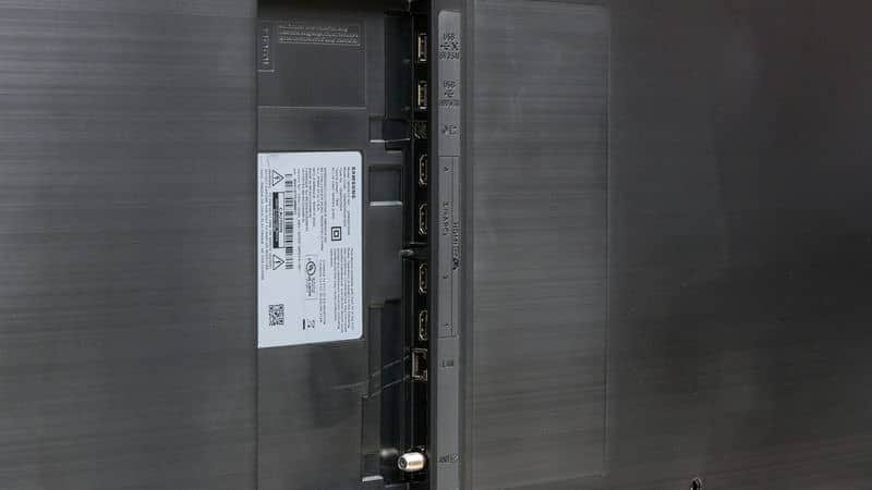 پورت های ورودی و خروجی در تلویزیون QLED سامسونگ 65Q70D سایز 65 اینچ سال 2024 - سایت دبی کوچولو