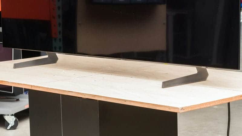 طراحی پایه های تلویزیون OLED سامسونگ 65S85D سایز 65 اینچ سال 2024 - سایت دبی کوچولو