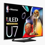 نمای سمت راست در تلویزیون ULED هایسنس 65U7N سایز 65 اینچ سال 2024 - سایت دبی کوچولو