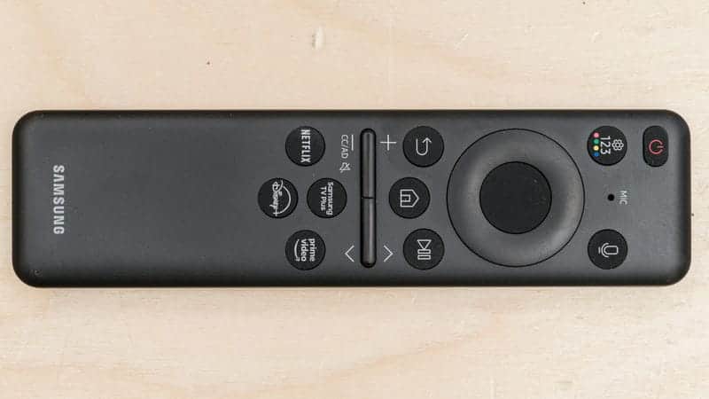 ریموت کنترل اسمارت تلویزیون کریستال سامسونگ 75DU8100 سایز 75 اینچ سال 2024 - سایت دبی کوچولو