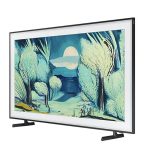 نمای سمت چپ و پایه با ارتفاع زیاد تلویزیون فریم QLED سامسونگ 75LS03F سایز 75 اینچ سال 2025 - سایت دبی کوچولو