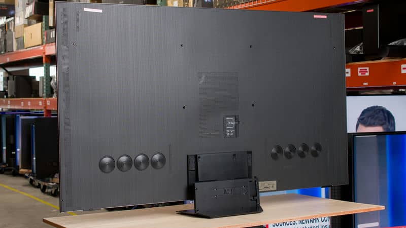 طراحی نمای پشت تلویزیون NEO QLED سامسونگ 75QN990F سایز 75 اینچ سال 2025 - سایت دبی کوچولو