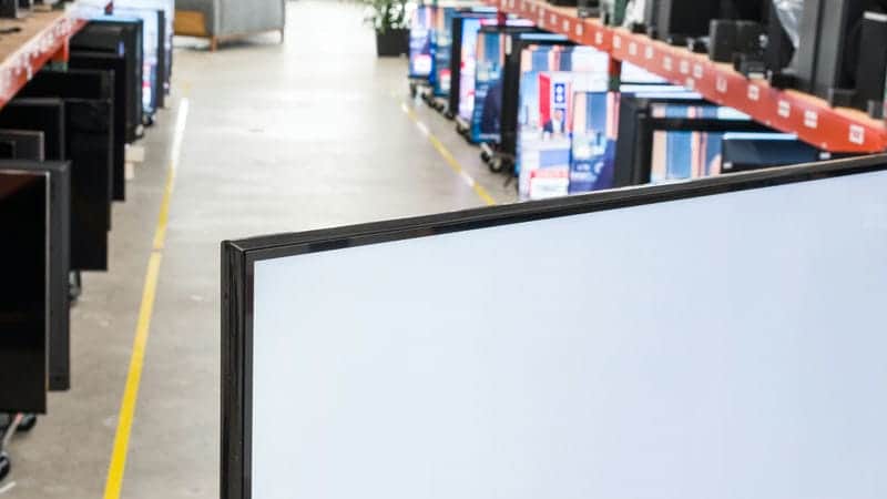 فریم دور صفحه نمایش تلویزیون ال ای دی سونی 75S30 سایز 75 اینچ سال 2024 - سایت دبی کوچولو