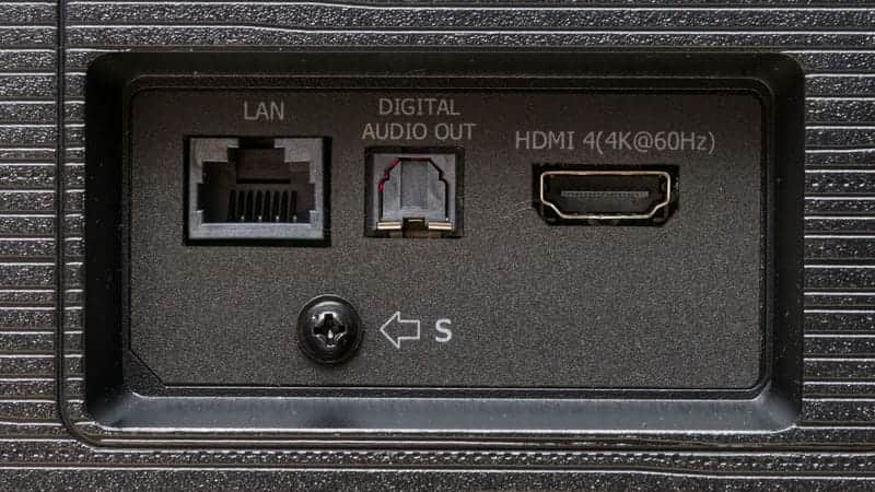 پورت HDMI و LAN و OPTICAL در تلویزیون ULED هایسنس 75U6N سایز 75 اینچ سال 2024 - سایت دبی کوچولو