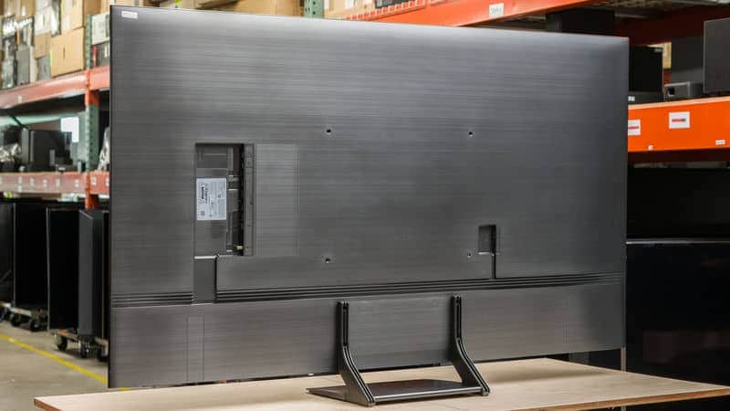 طراحی بخش پشت تلویزیون QLED سامسونگ 85Q70D سایز 85 اینچ سال 2024 - سایت دبی کوچولو