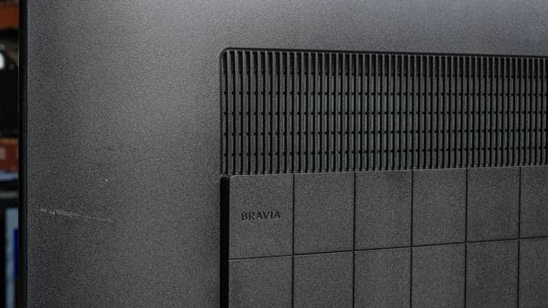 طراحی نمای شبکه ای پشت تلویزیون ال ای دی سونی 85S30 سایز 85 اینچ سال 2024 - سایت دبی کوچولو