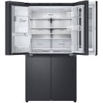 نمای داخلی بخش یخچال در یخچال فریزر ساید بای ساید ال جی X33 کد GR-X33FFCRL ساخت کره منتاژ چین 30 فوت رنگ دودی - سایت دبی کوچولو