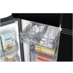 قالب های مختلف یخ ساز در یخچال فریزر ساید بای ساید سامسونگ RF65 کد RF65DB975E22 ساخت کره مونتاژ کره 23 فوت رنگ مشکی سال 2024 - سایت دبی کوچولو