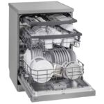 نمای سمت راست همراه با ظروف در ماشین ظرفشویی ال جی 513 کد DFC513FV رنگ نقره ای سه طبقه 14 نفره 3 سبد اصل کره مونتاژ کره بدون بخارشوی - سایت دبی کوچولو