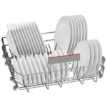 سبد یا طبقه پایینی و چیدمان ظروف در ماشین ظرفشویی بوش 65Q کد SMS6EMI65Q رنگ نقره ای سری 6 سه طبقه 14 نفره 3 سبد اصل آلمان مونتاژ ترکیه - سایت دبی کوچولو