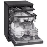 نمای سمت راست از بخش داخلی و طبقات دستگاه همراه با ظروف در ماشین ظرفشویی ال جی 513 کد DFC513FD رنگ دودی سه طبقه 14 نفره 3 سبد اصل کره مونتاژ کره بدون بخارشوی - سایت دبی کوچولو