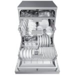 نمای روبرو از بخش داخلی ماشین ظرفشویی سامسونگ G550 کد DW60DG550FSR رنگ نقره ای سه طبقه 14 نفره 3 سبد اصل کره مونتاژ چین - سایت دبی کوچولو